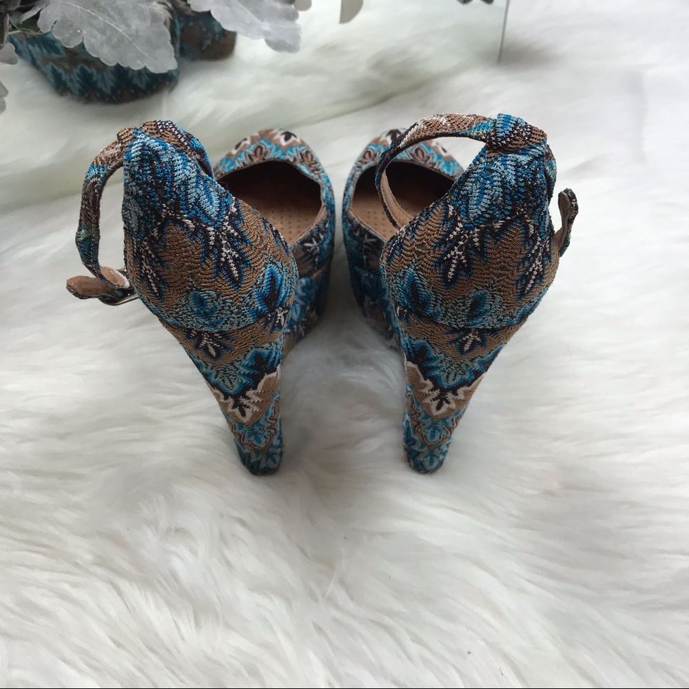 Jeffery Campbell Blue Multicolor Wedges Sz 7.5 EUC - Picture 5 of 8